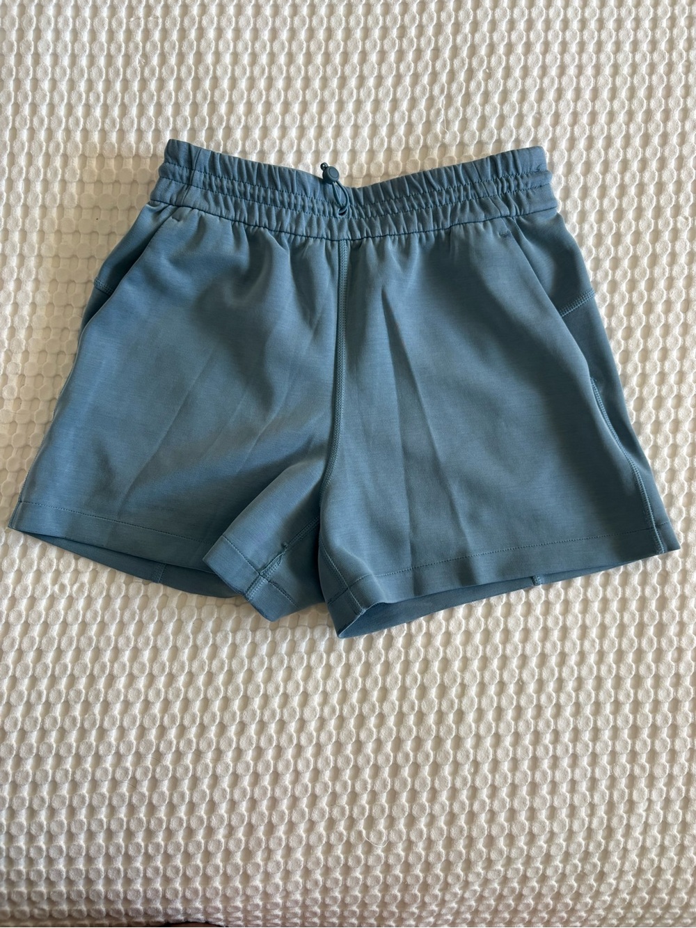 lululemon athletica Softstreme High-Rise Short 4" in Belgian Blue